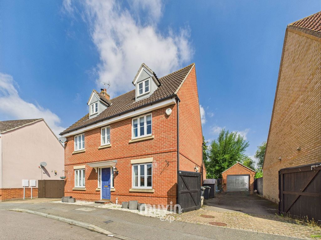 Property photo 2 of 16