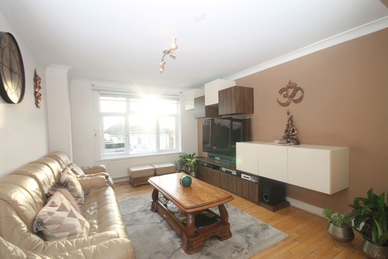 Property photo 1 of 19 Photo 14