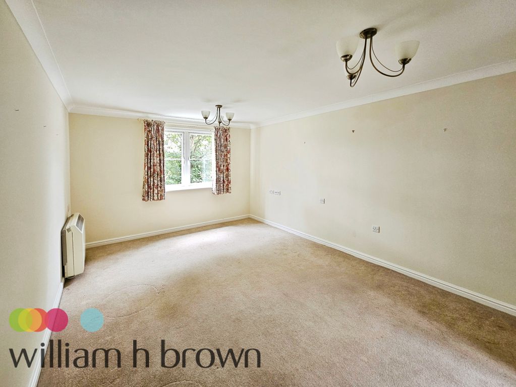 Property photo 3 of 17 Image