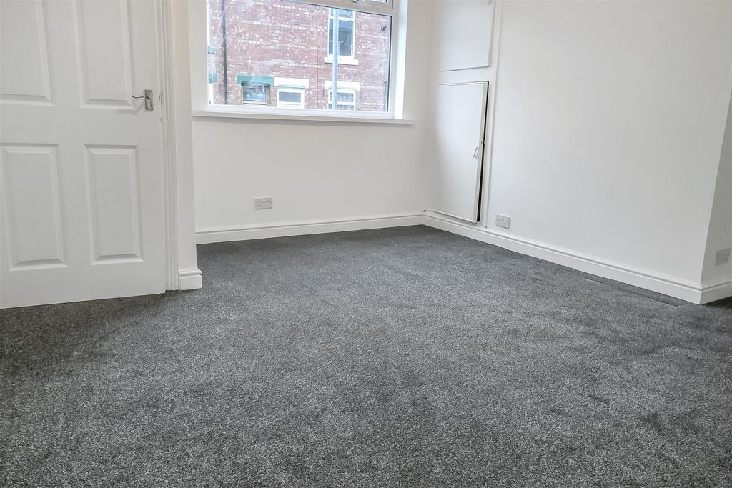 Property photo 2 of 20 Img_5144.Jpg