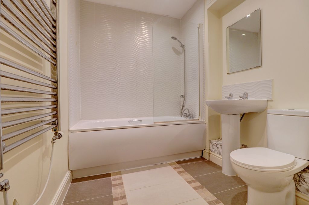 Property photo 3 of 13 Picture No. 19