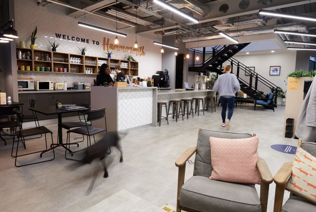 Property photo 3 of 6