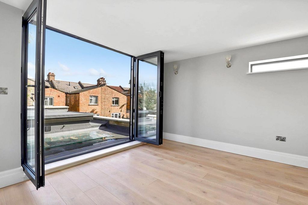 Property photo 2 of 9 15848309 (5)_Enhanced.Jpg