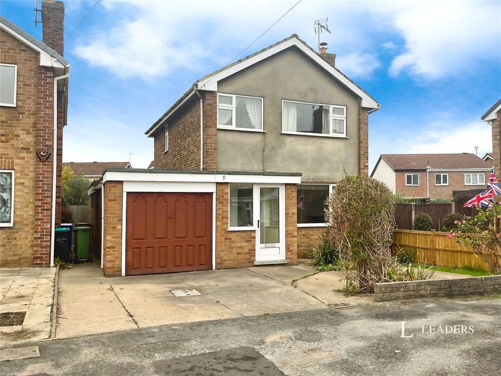 Property photo 1 of 26 Picture No. 11