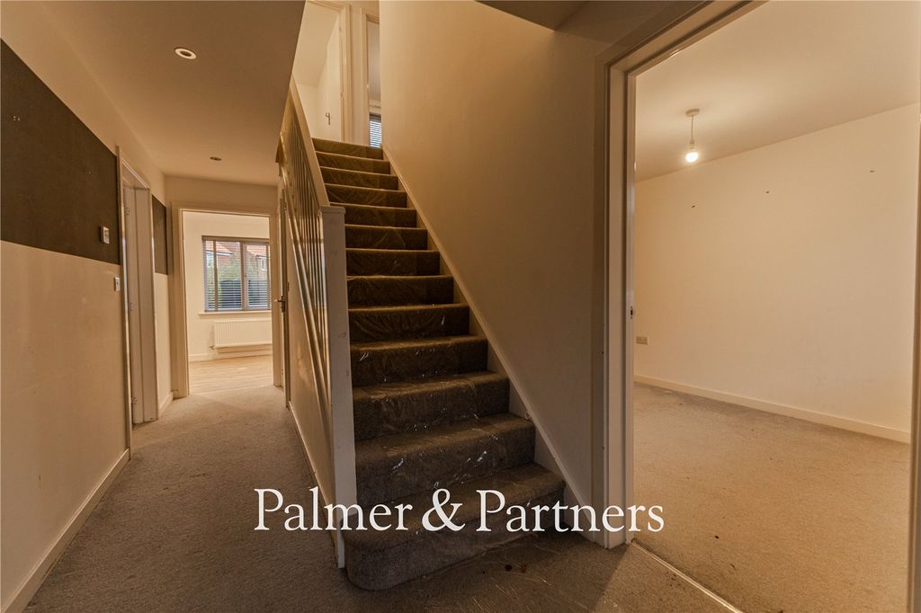 Additional image 11 of 5 bed detached house for saleHodgson Avenue, Leiston, Suffolk IP16