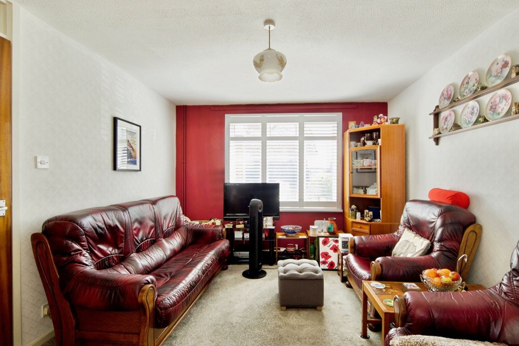 Property photo 2 of 14 Pbox-Img.Jpg