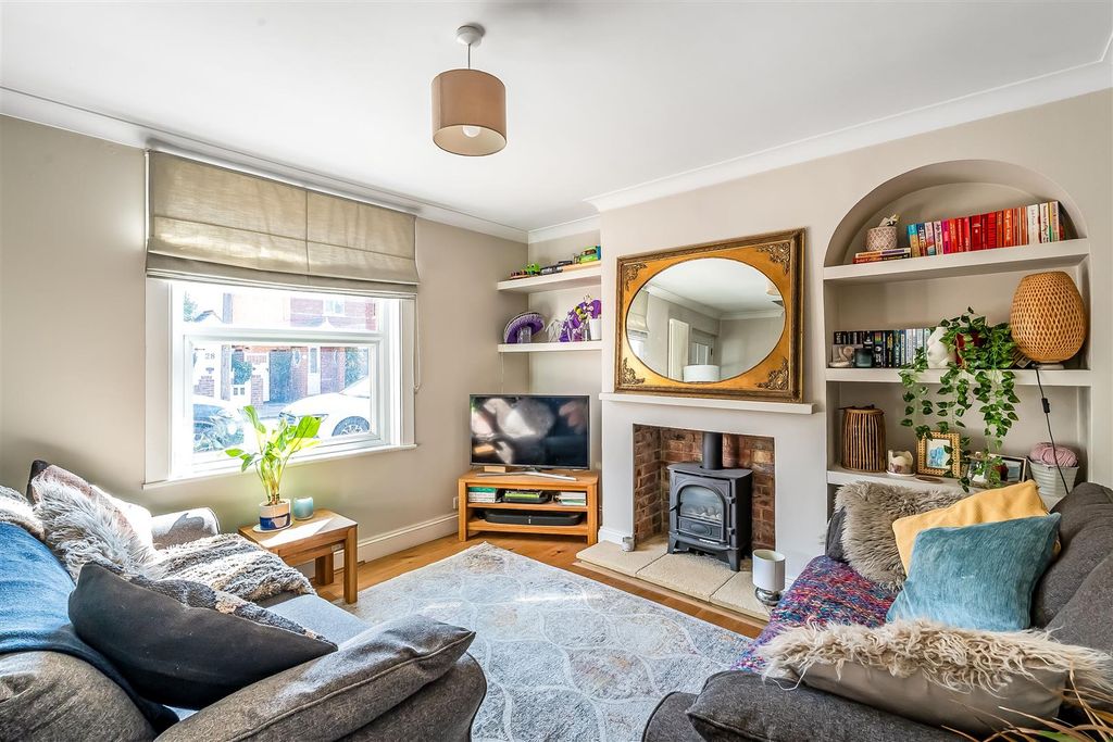 Property photo 2 of 13 20-Kingslea-8.Jpg