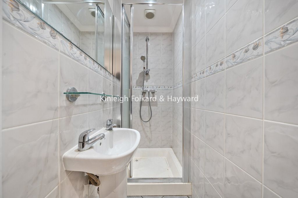 Property photo 3 of 12 Picture No. 05