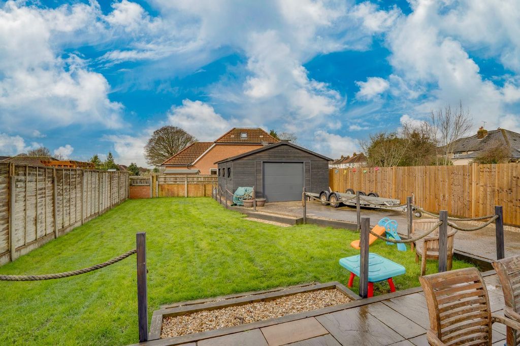 Property photo 2 of 18 Dsc06750Hdr.Jpg