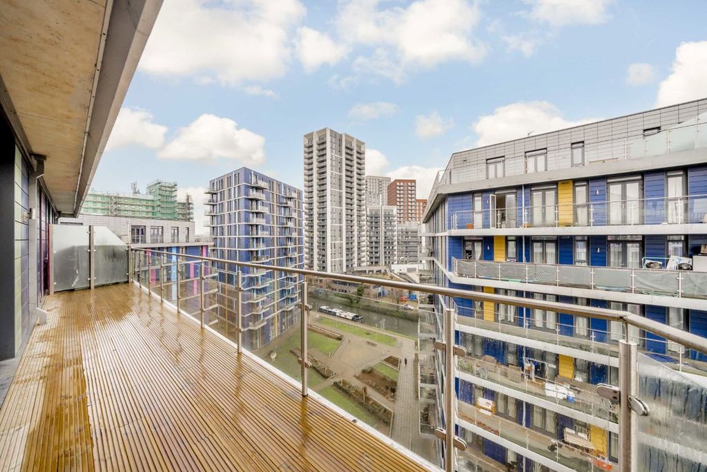 Property photo 1 of 5