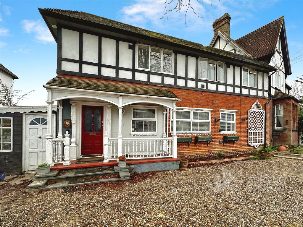 Property photo 1 of 16 Exterior