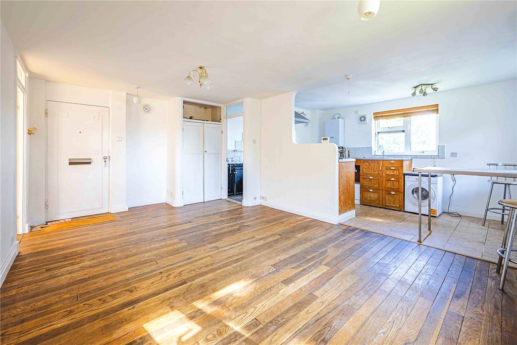 Property photo 2 of 12 Picture No. 03