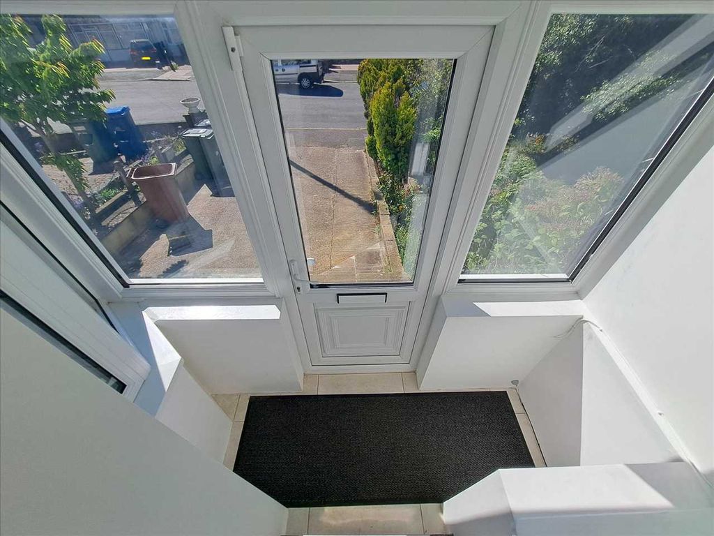 Property photo 2 of 16 Porch