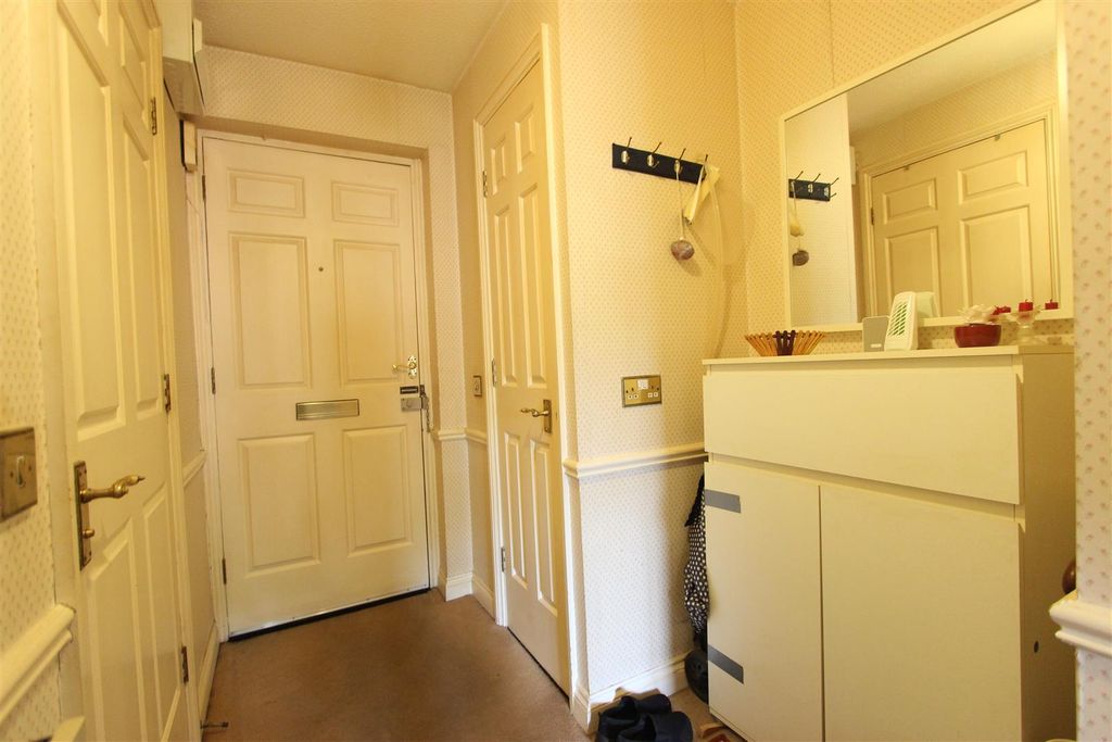 Property photo 3 of 15 Img_9953.Jpg