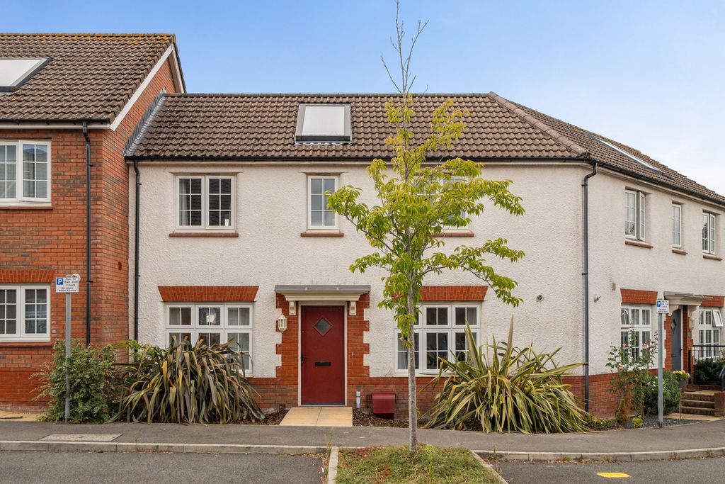 Property photo 1 of 24