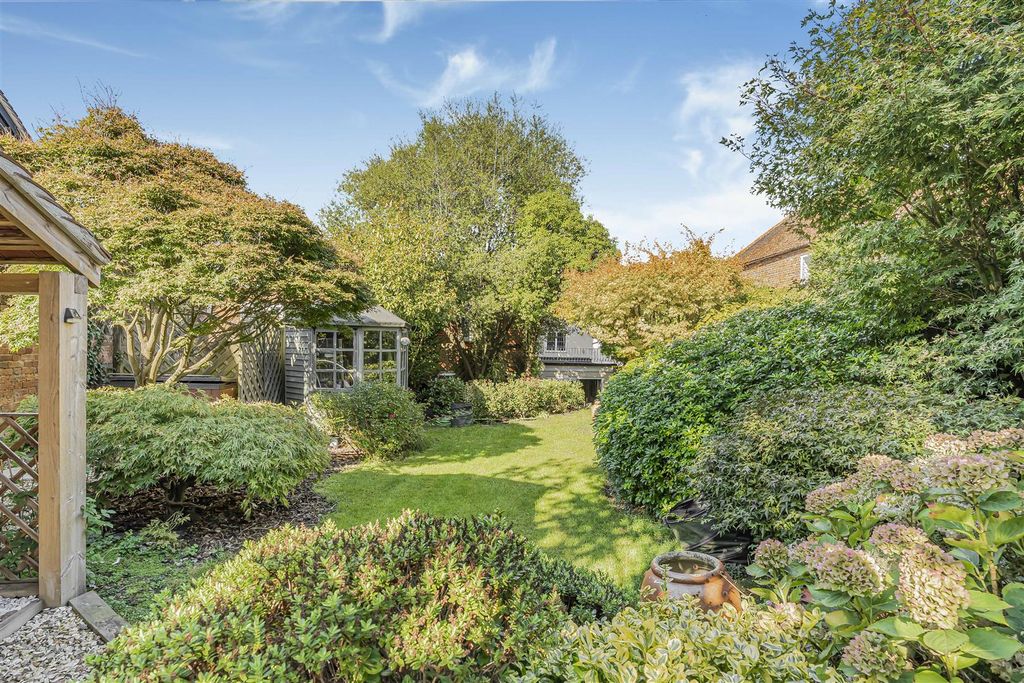 Additional image 21 of 3 bed terraced house for salePearson Road, Sonning RG4