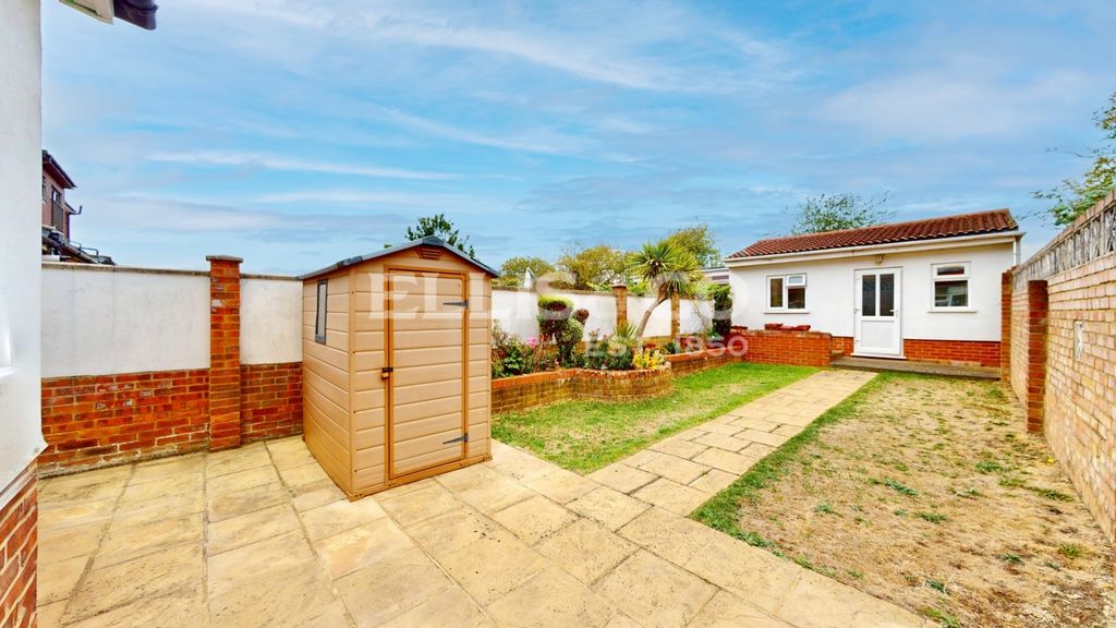 Property photo 3 of 29 Picture No. 16