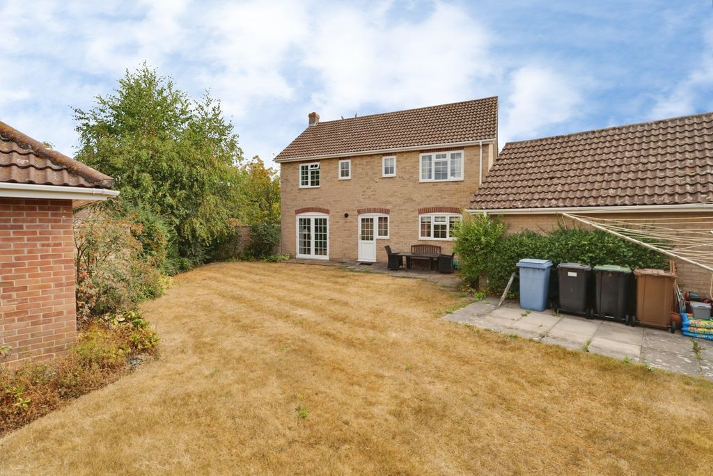 Property photo 2 of 21 Pbox-Img.Jpg