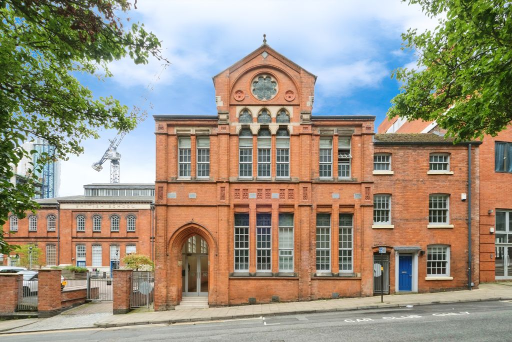 Property photo 1 of 16 Scholars Gate
