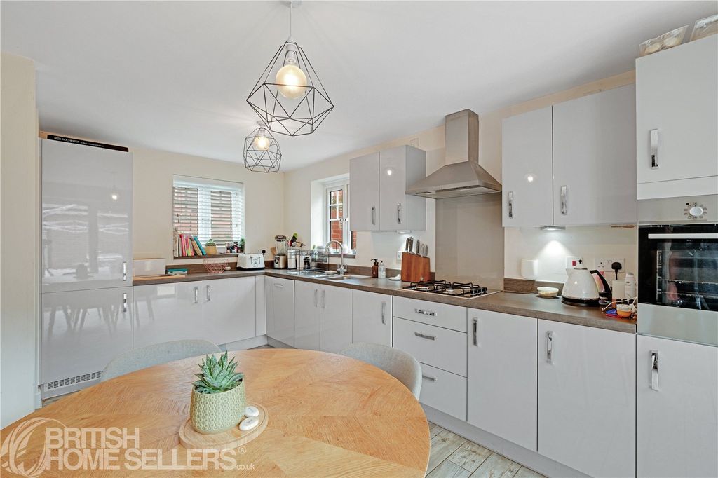 Property photo 2 of 14 Picture No. 06