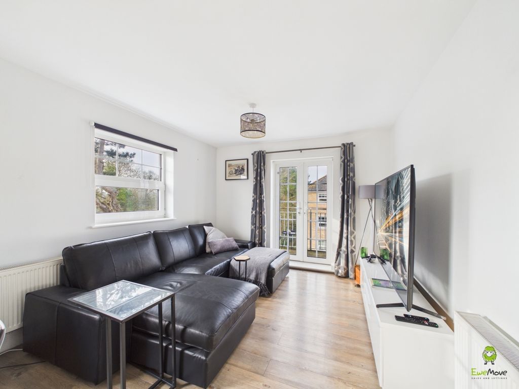 Property photo 2 of 10 Presented By Gemma At Ewemove Bexleyheath And Dart