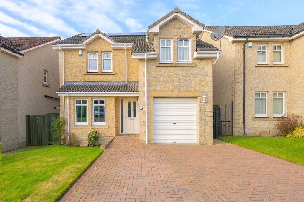 Property photo 1 of 29