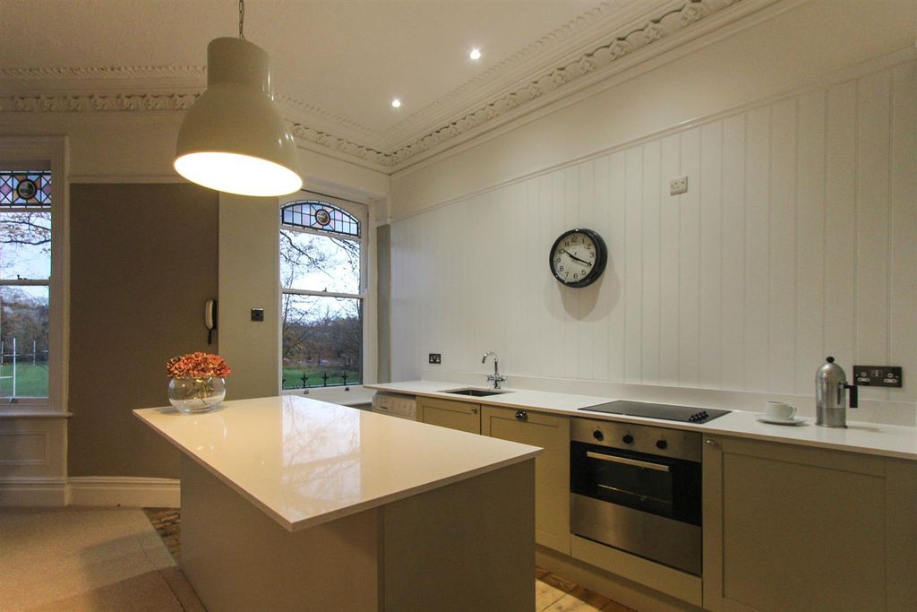 Property photo 3 of 10 Ezbaufkhh02Yosxu6CE3Cq.Jpg