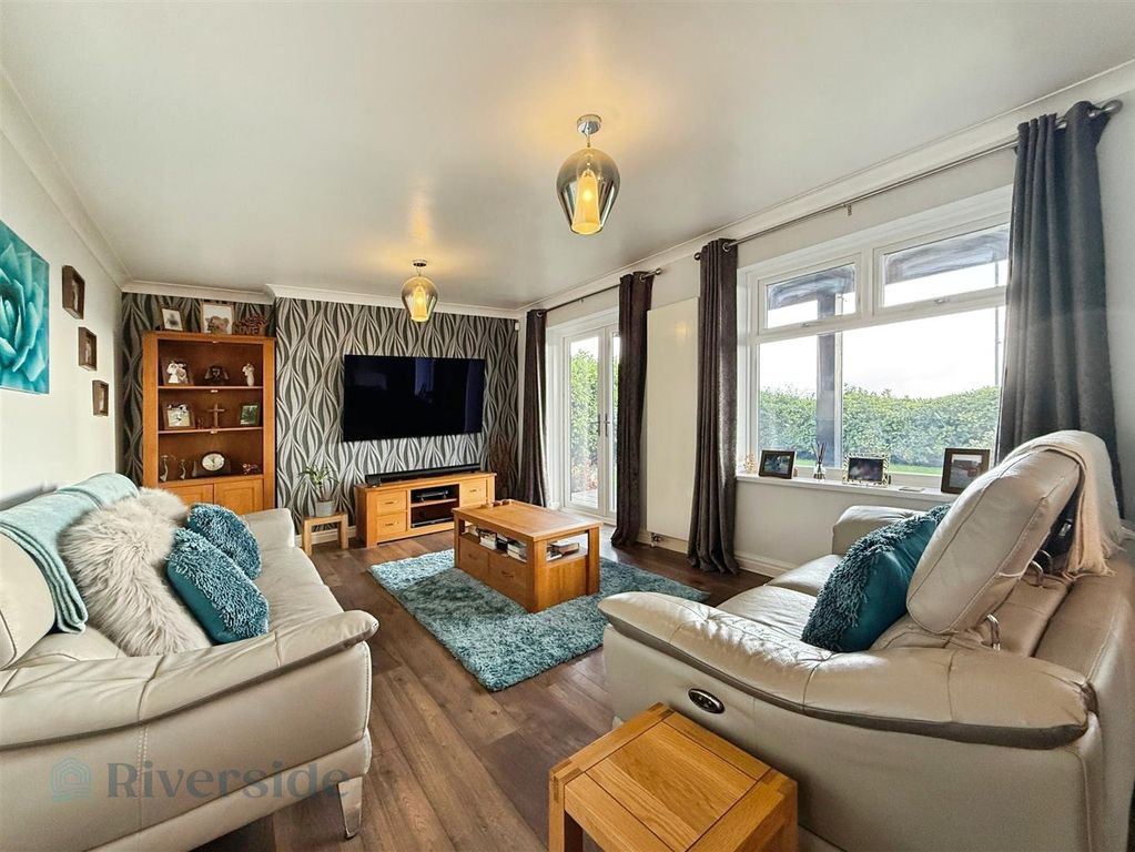 Property photo 2 of 29