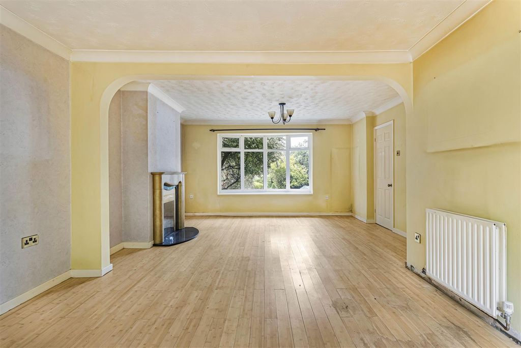 Property photo 3 of 16 22_55423.Jpg