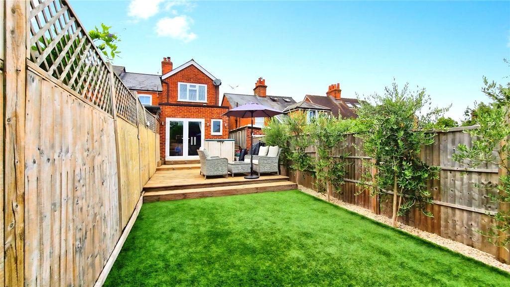 Property photo 2 of 23 Picture No. 26