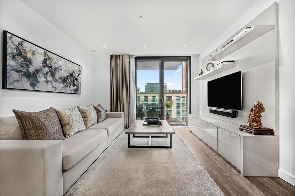 Property photo 1 of 13 Image