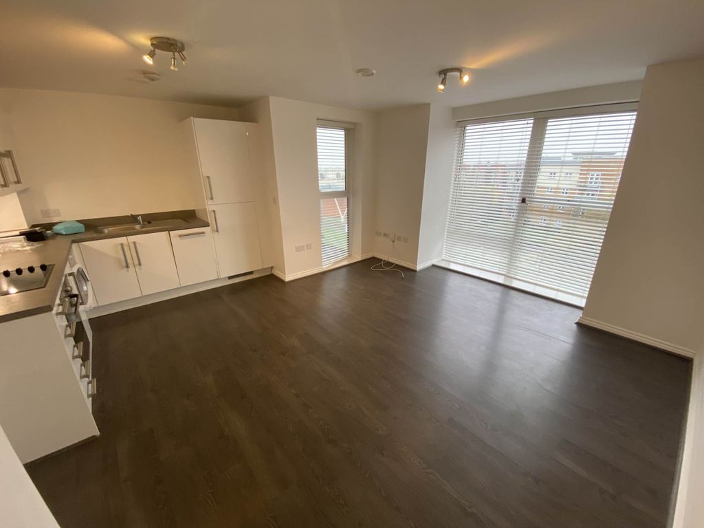 Property photo 2 of 12