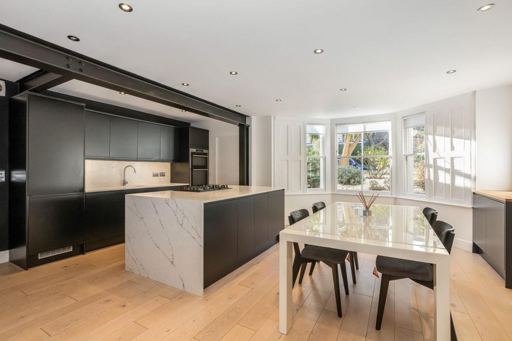 Property photo 1 of 18 Img_8402-3-1500x1000.Jpg