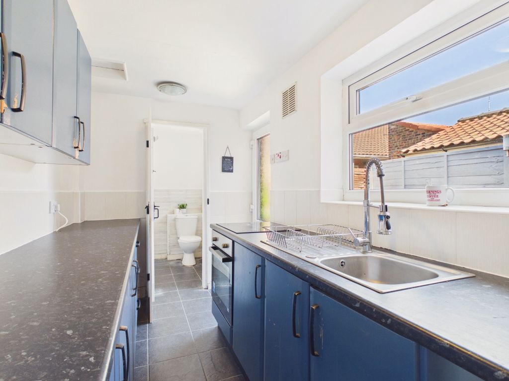 Property photo 2 of 16 5203632