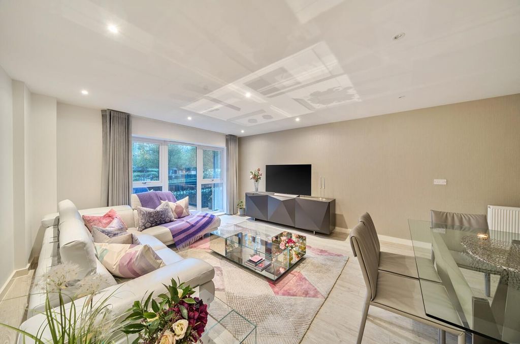 Property photo 2 of 11 Davidson Frost-Wellings, Dfw, Royal Court, Living