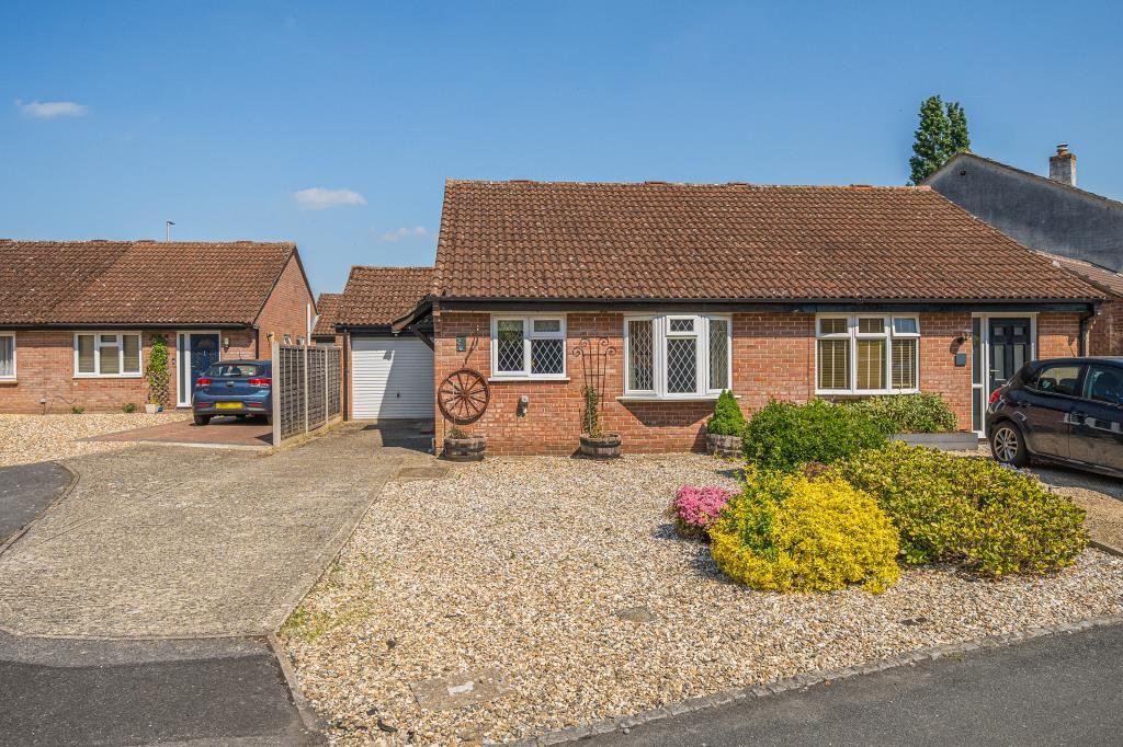 Property photo 1 of 22 External