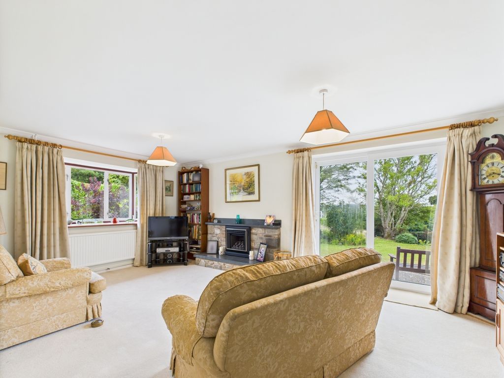 Property photo 3 of 26 Picture No. 33