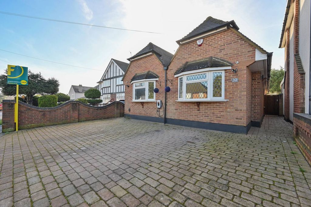 Property photo 1 of 30