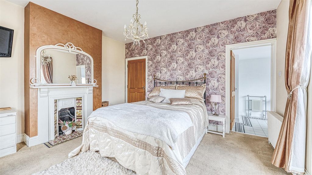 Additional image 35 of 5 bed detached house for saleStation Road, Mickleover, Derby DE3