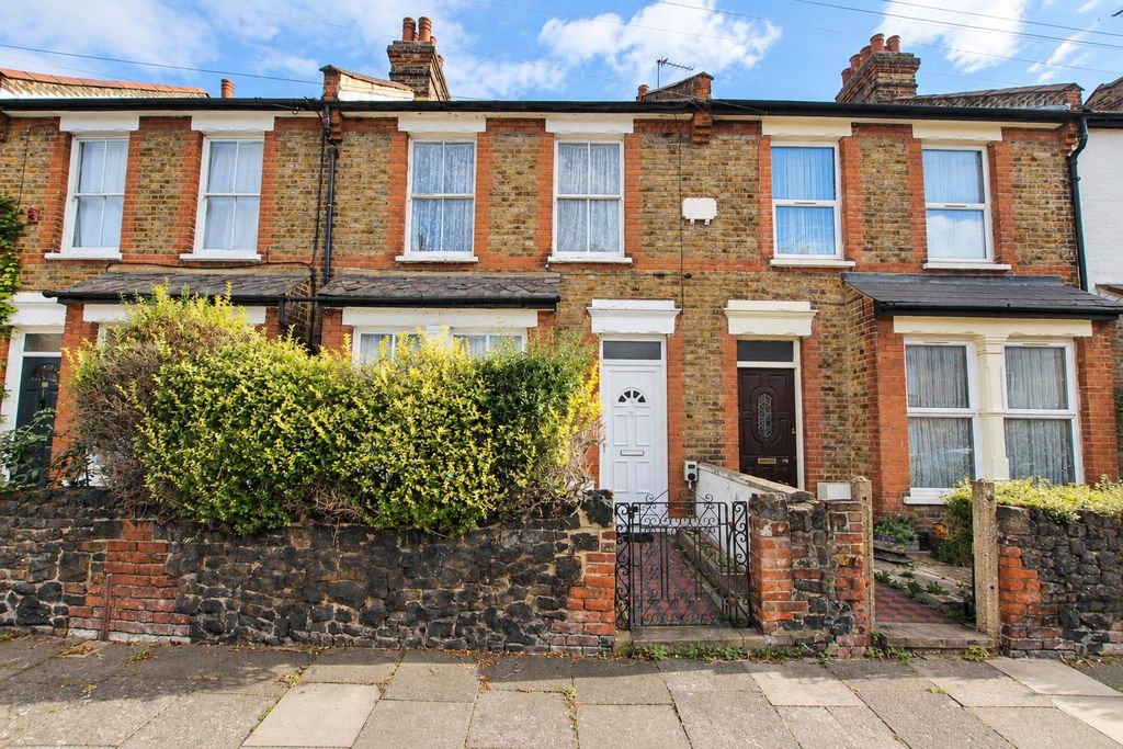 Property photo 1 of 7