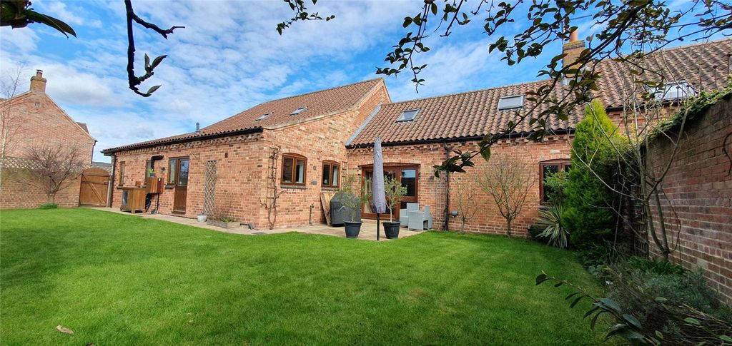 Property photo 1 of 23 Picture No. 35