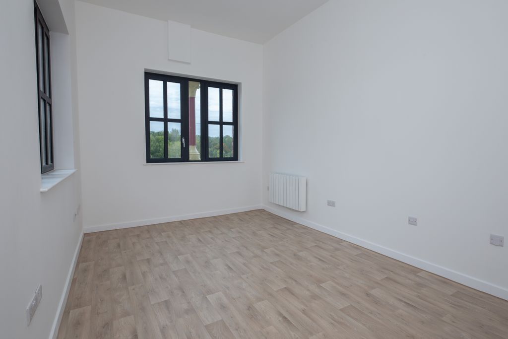 Property photo 3 of 29