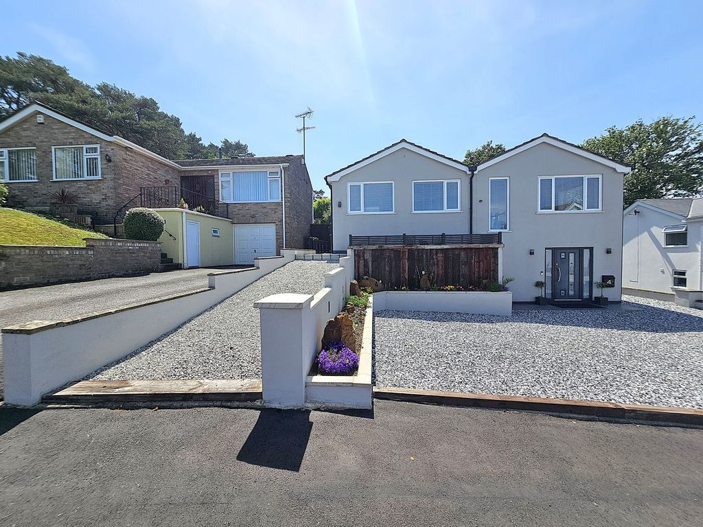 Property photo 1 of 35