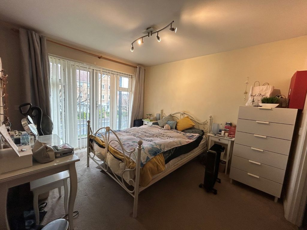 Property photo 3 of 6 Picture No. 16