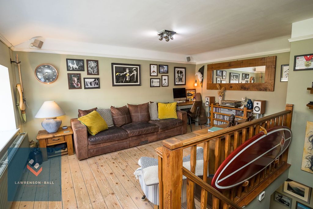 Property photo 2 of 13 Living Room