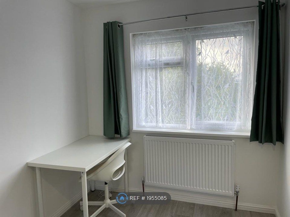 Property photo 3 of 9