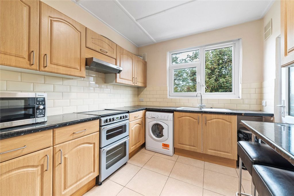 Property photo 3 of 9 Picture No. 08