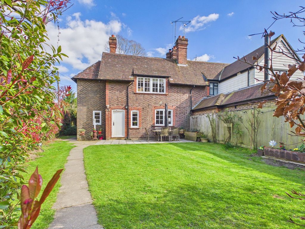 Property photo 3 of 13