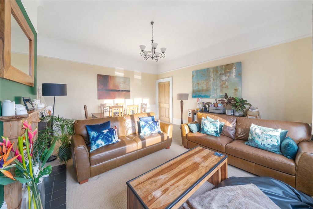 Property photo 2 of 7 Picture No. 07