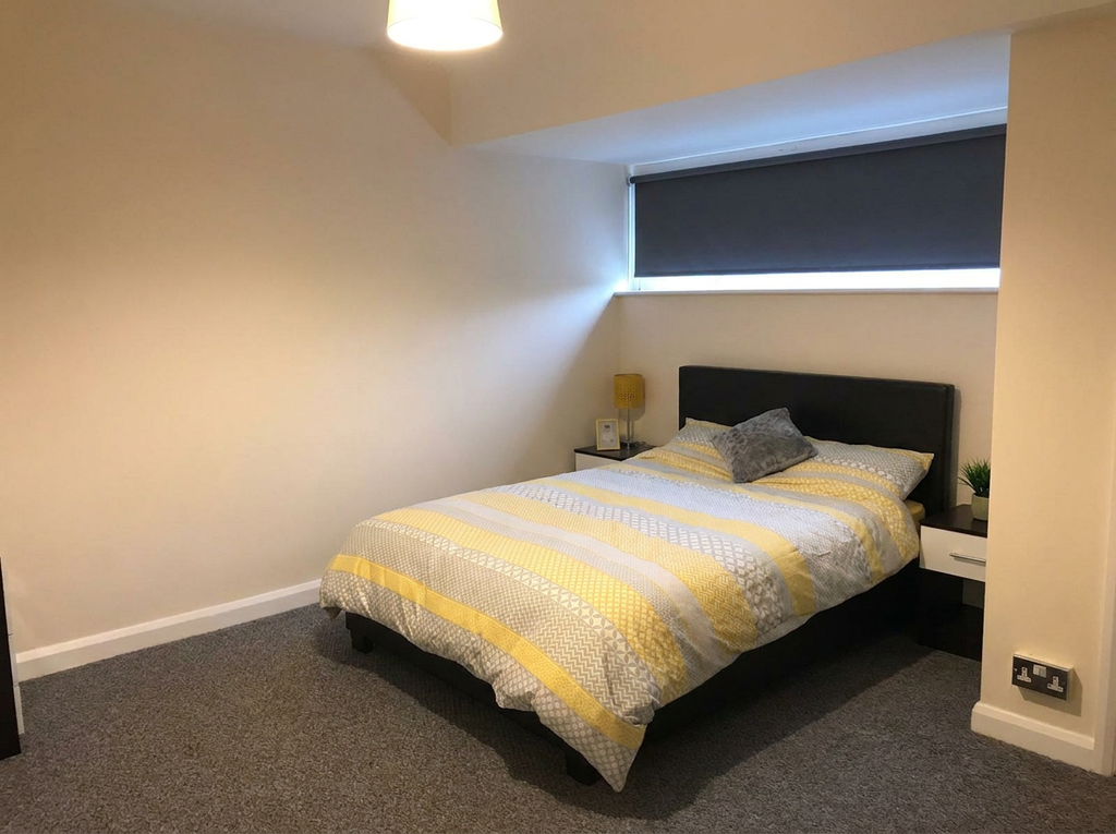 Property photo 1 of 3